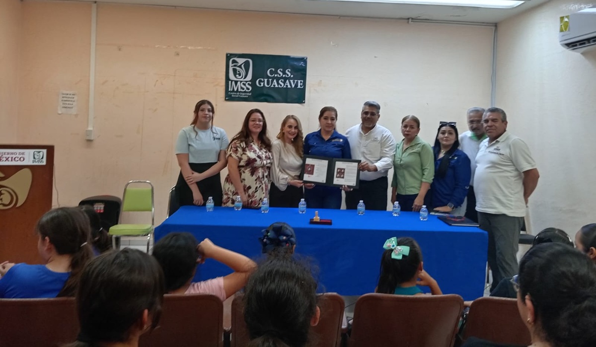 Exposición filatélica en IMSS Guasave