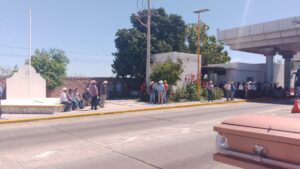 feretro en caseta cuatro caminos guasave sinaloa