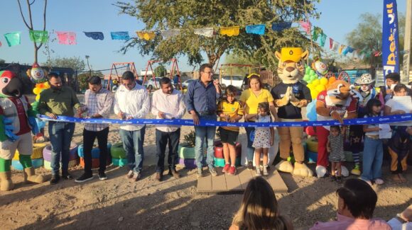 FODEN y Grupo Petroil entregan nuevo parque a niños y familias de Invasión Los Acantos en Mazatlán, Sinaloa