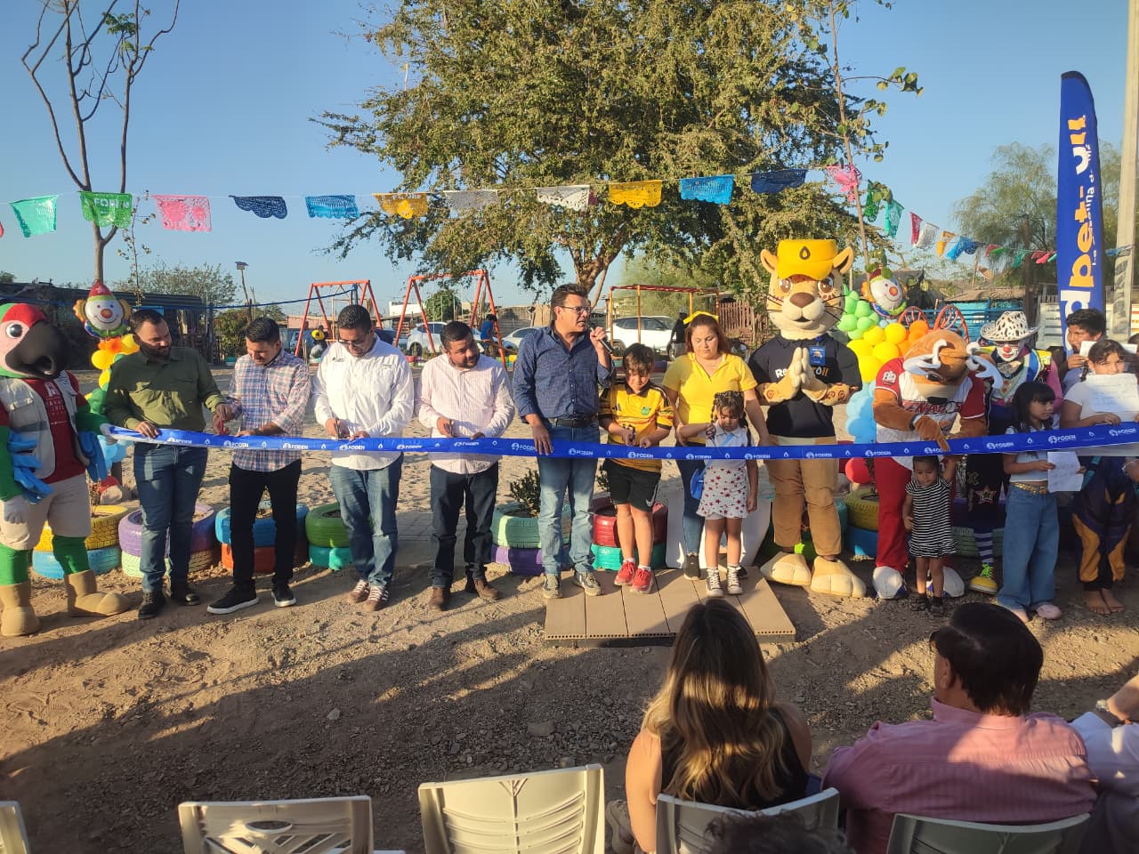 FODEN rehabilita parque en invasión Los Acantos, en Mazatlán