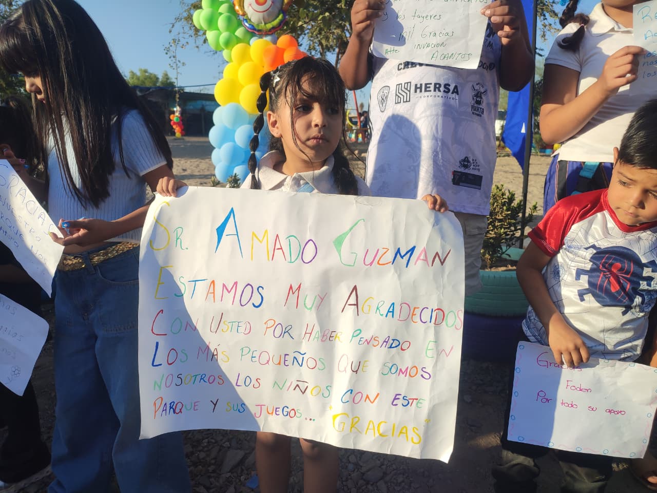 FODEN rehabilita parque en invasión Los Acantos, en Mazatlán