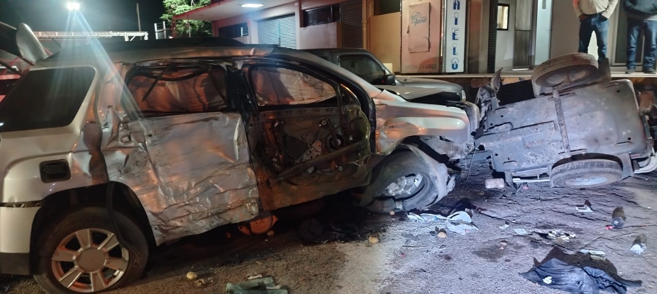 fuerte accidente ocurrio esta madrugada en la estacion de tren el chepe en los mochis