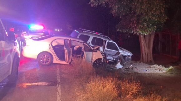 Choque entre dos vehículos deja un lesionado por la carretera a León Fonseca, Guasave, Sinaloa