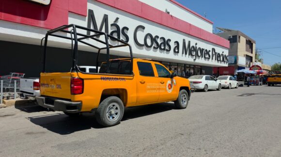 Fuga de gas en reconocida tienda comercial genera pánico y movilización de cuerpos de auxilio en Guamúchil