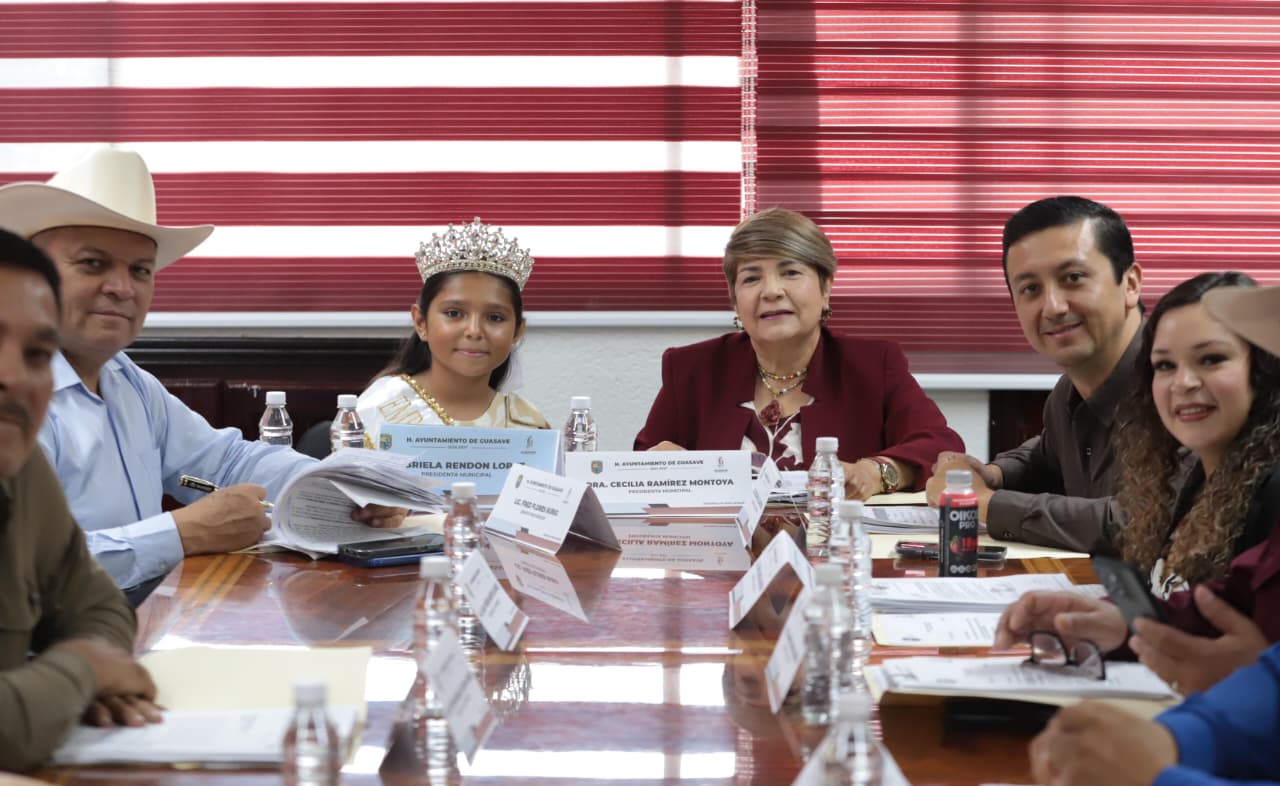 Gabriela Rendón en Cabildo de Guasave, Sinaloa