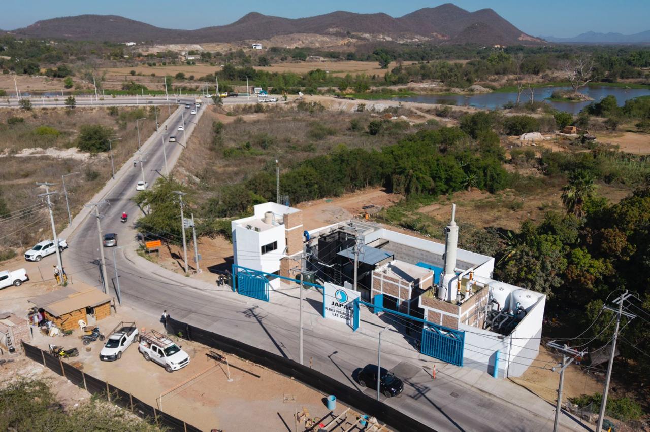 Gámez Mendívil supervisa planta potabilizadora Las Cucas, en Culiacán