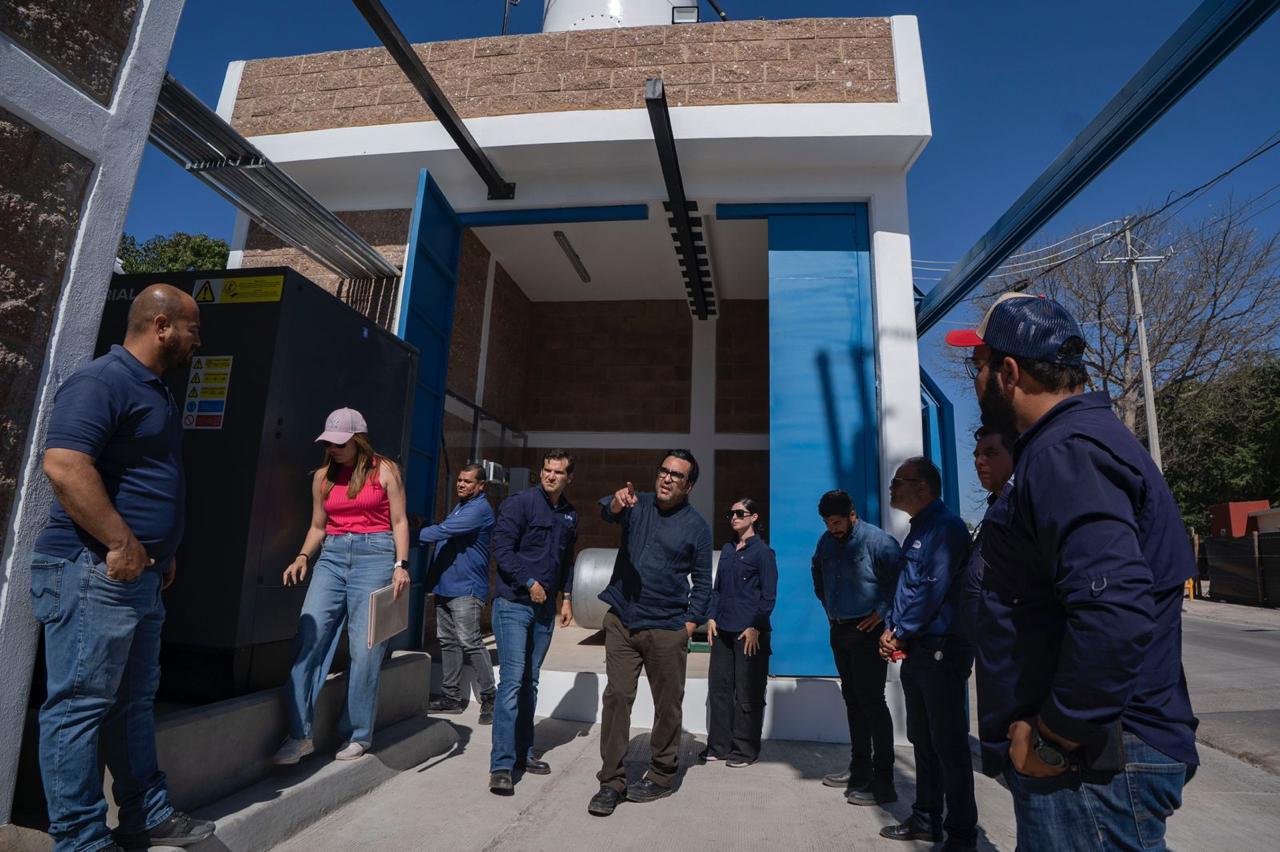 Gámez Mendívil supervisa planta potabilizadora Las Cucas, en Culiacán