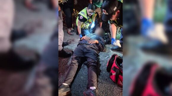 Motociclista resulta lesionado tras impactarse contra un perro en el Campo 35 de Ahome, Sinaloa