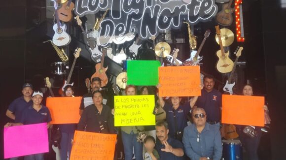 ¡Ahora toman el museo de Los Tigres del Norte! Guerreros Azules escalan protestas en Mocorito, Sinaloa