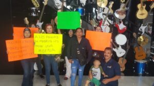 guerreros azules toman museo de los tigres del norte en mocorito sinaloa