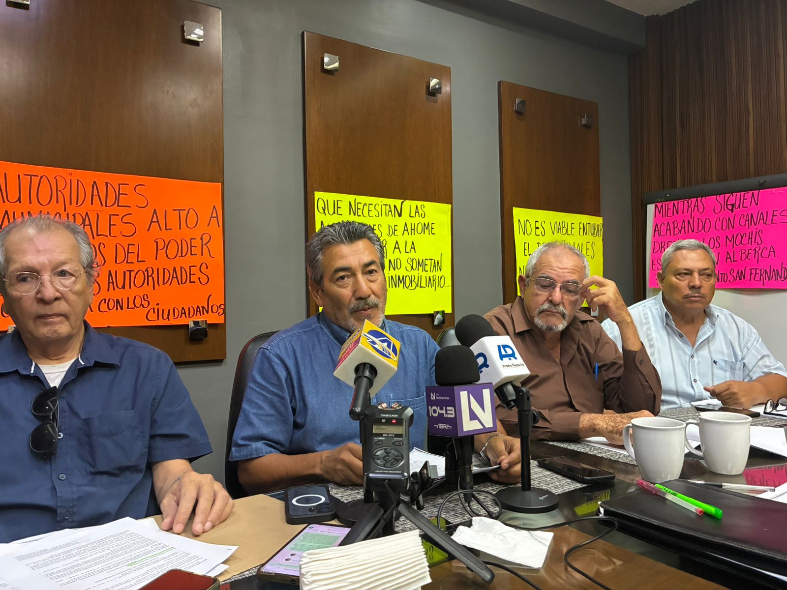 Ciudadanos denuncian dren Rosales en Los Mochis