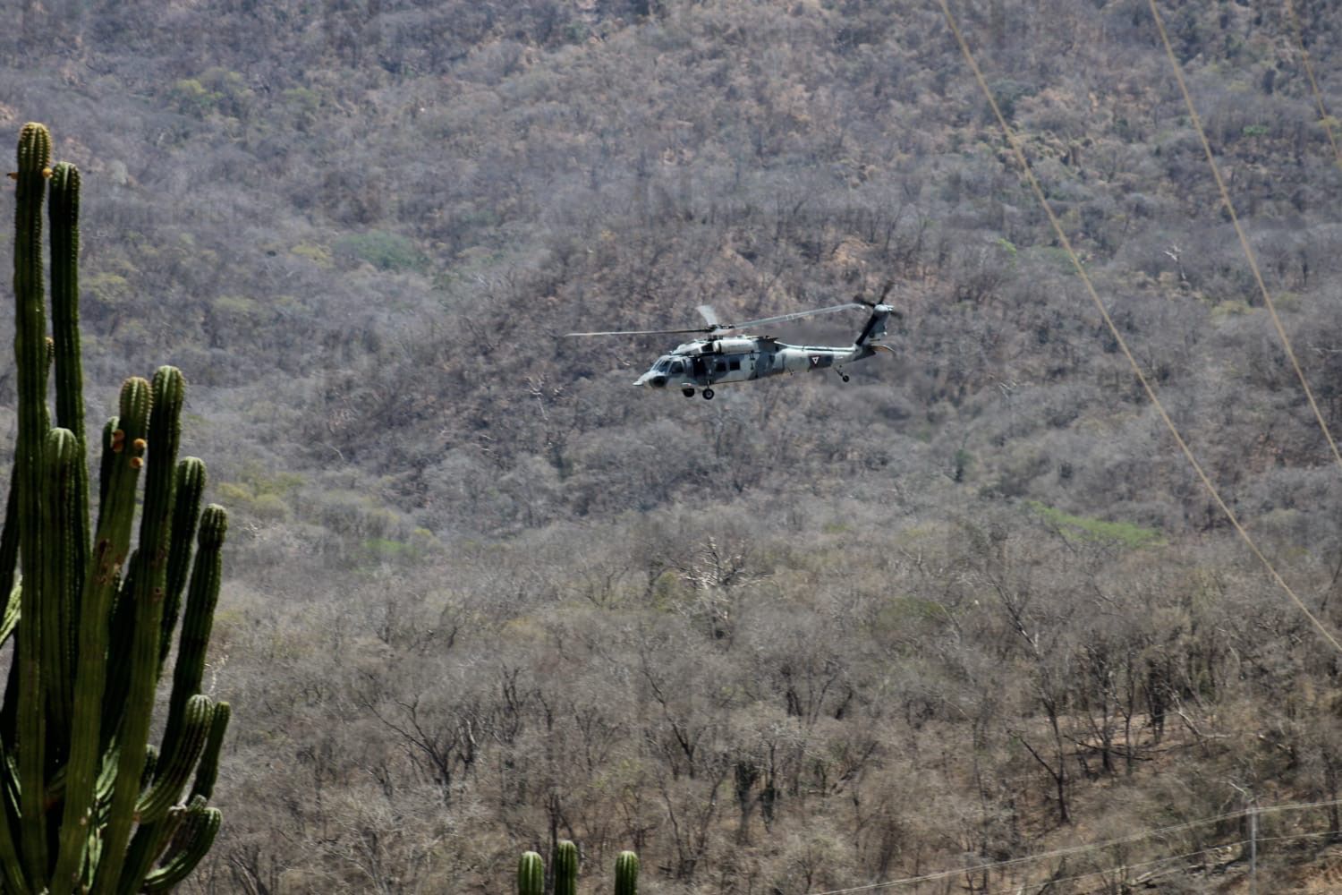 Helicóptero traslada a minero rescatado al HG de Mazatlán