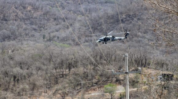 Reportan operativos con helicópteros en los límites de Imala y Tepuche en Culiacán, Sinaloa