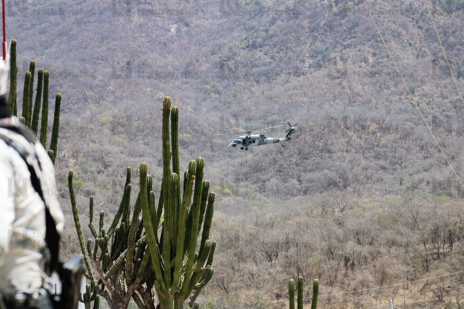 Helicóptero traslada a minero rescatado al HG de Mazatlán