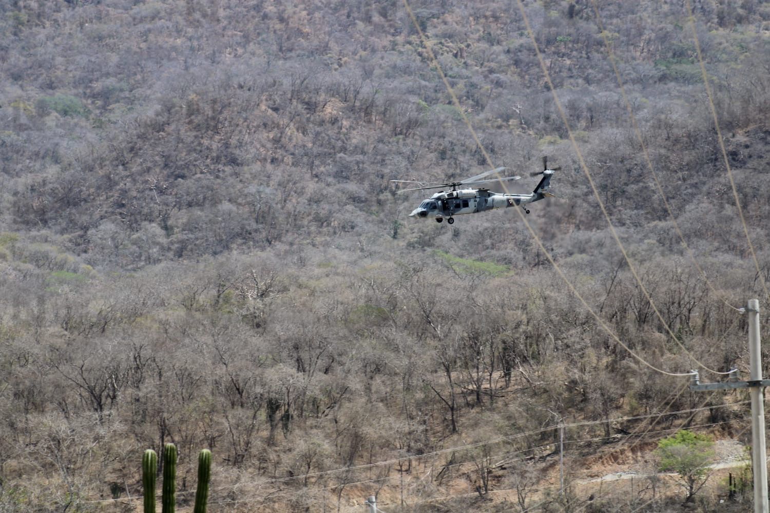 Helicóptero traslada a minero rescatado al HG de Mazatlán