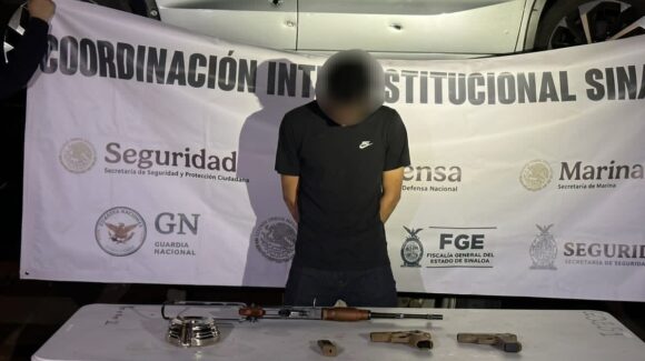 Fueron 3 detenidos tras persecución entre autoridades y civiles en La Conquista; una es mujer menor de edad