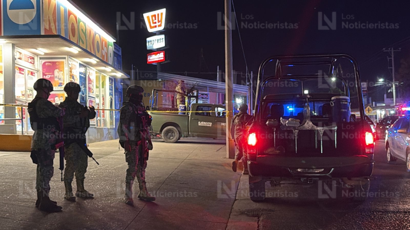 Hombre ejecutado afuera de una tienda Kiosko de Culiacán, en los límites de las colonias Aquiles Serdán y Esthela Ortiz