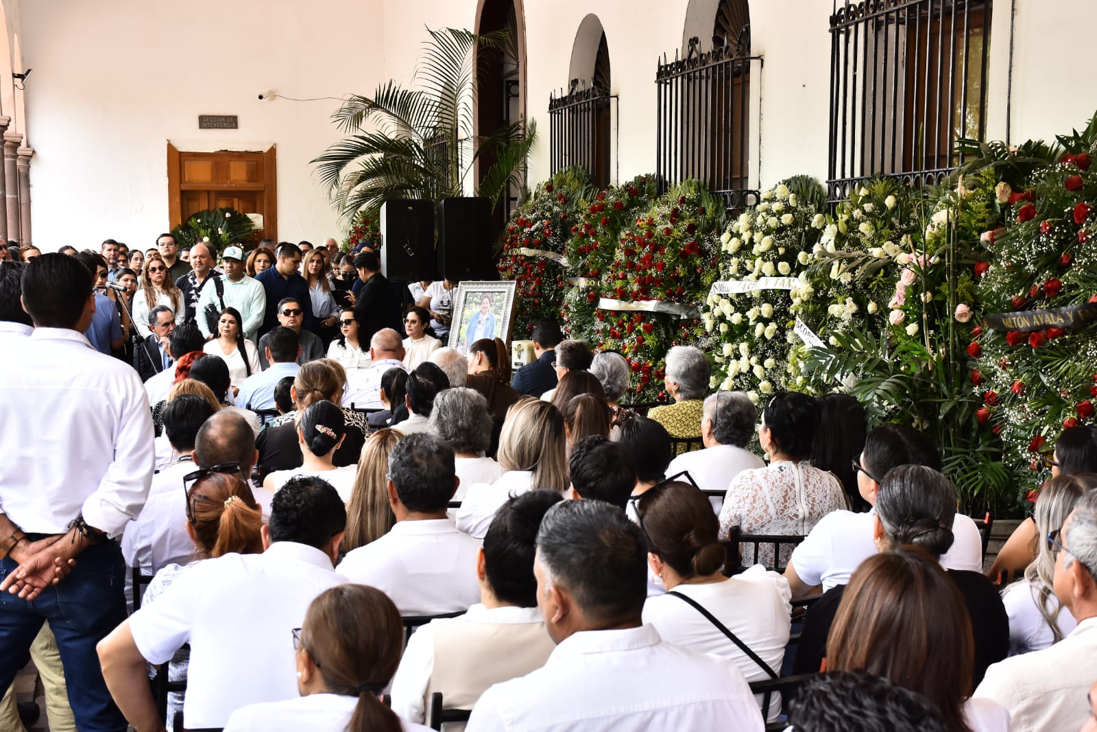 Emotivo homenaje póstumo a la trayectoria de Jesús Guadalupe Salazar “Fanny”