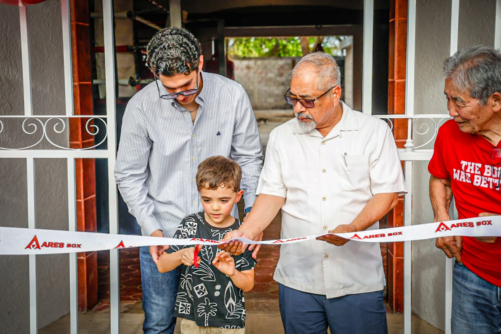 Inauguración de Ares Box en Culiacán