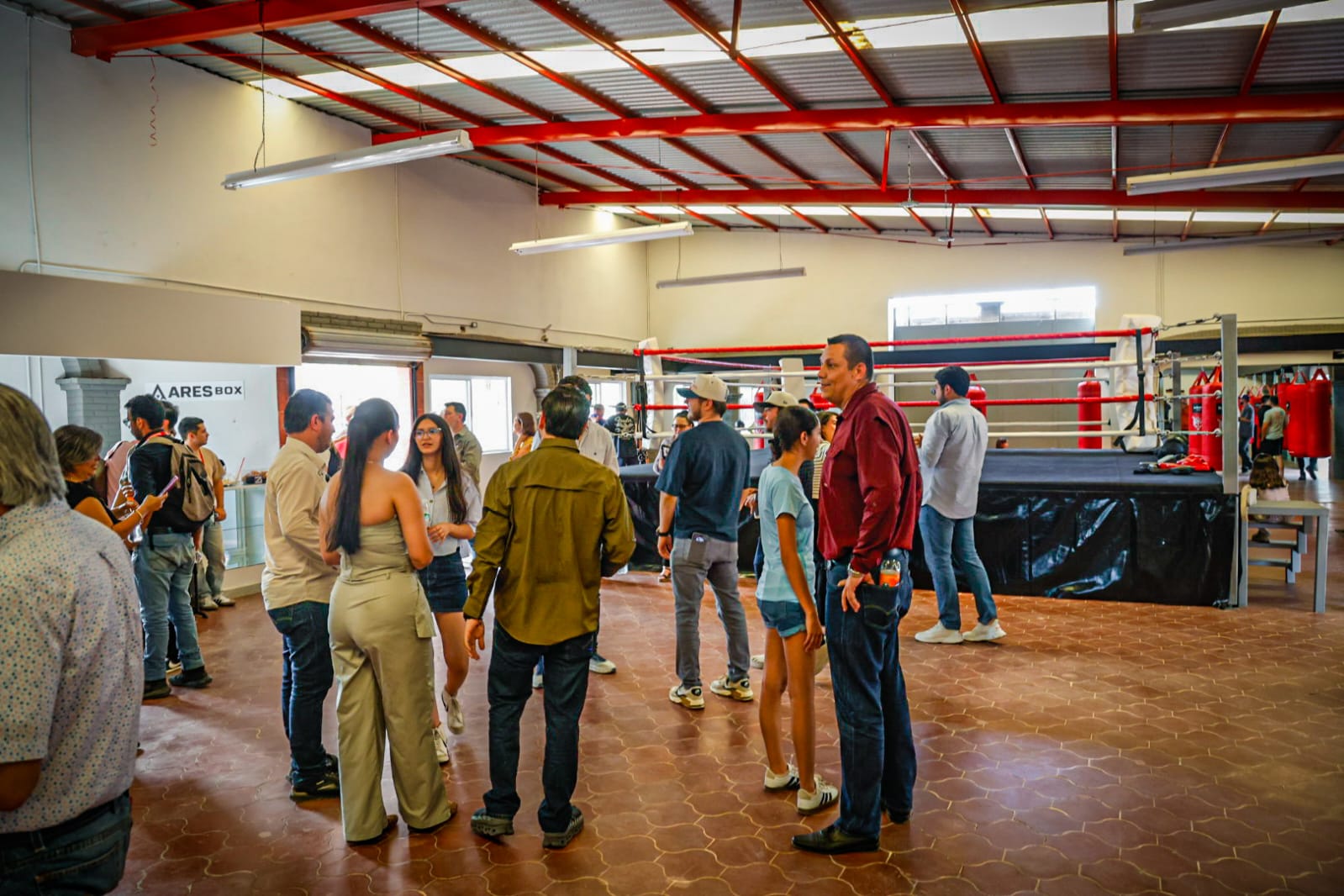 Inauguración de Ares Box en Culiacán
