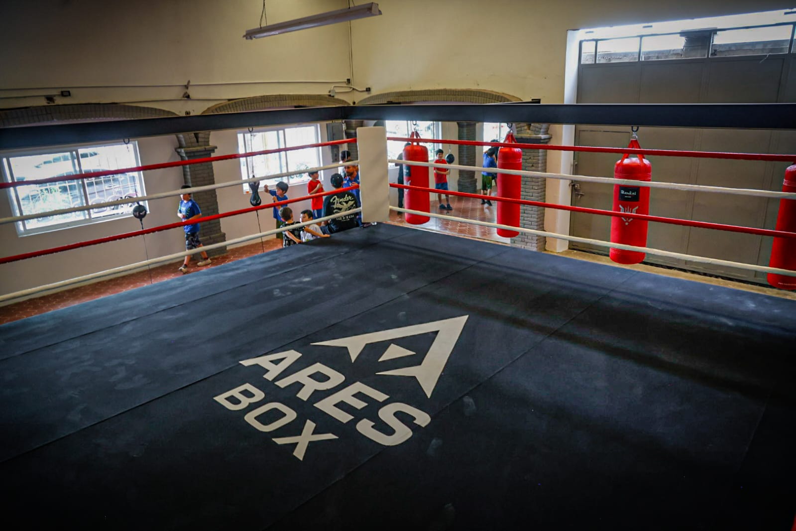 Inauguración de Ares Box en Culiacán