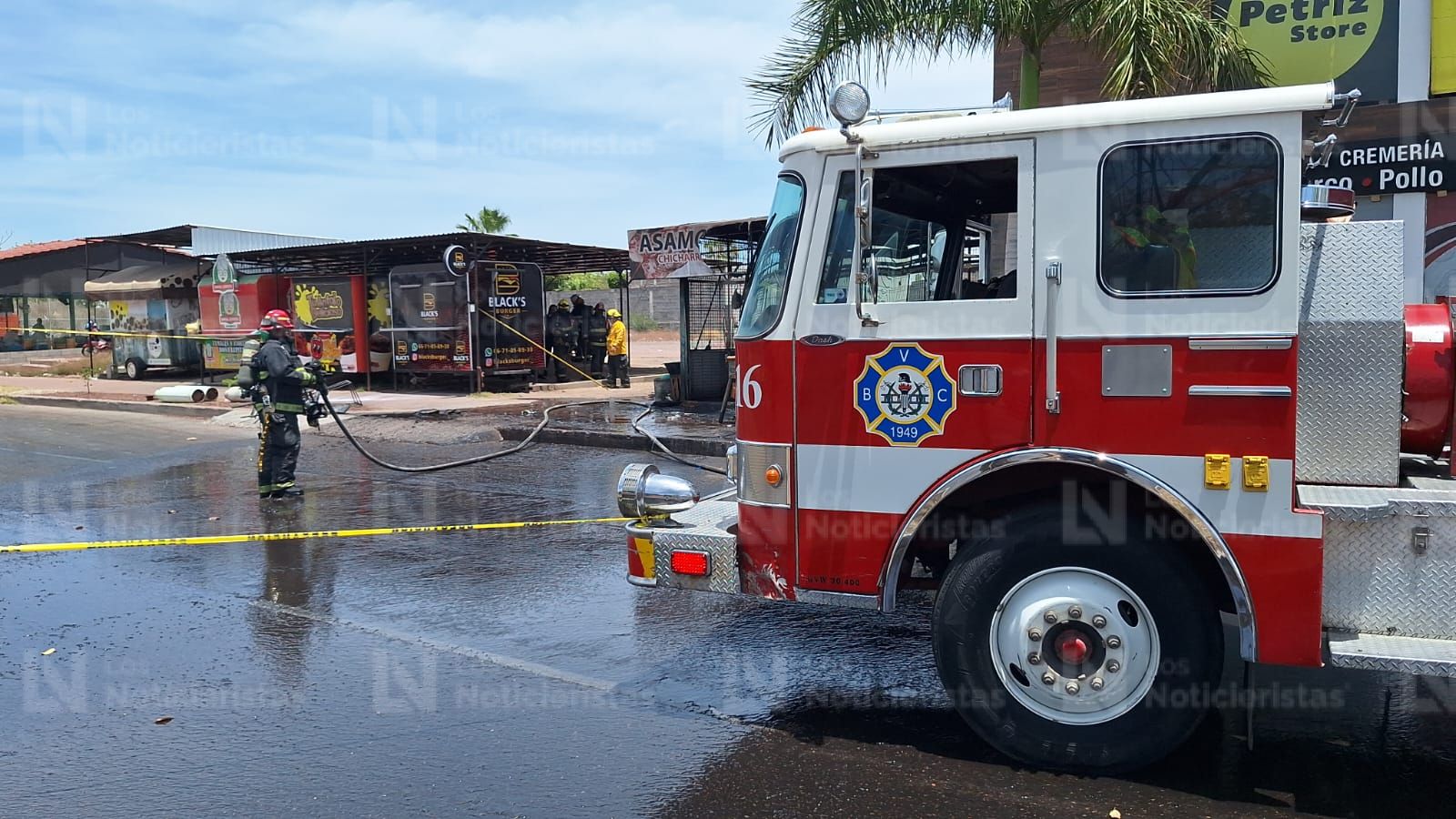 Se incendia asadero de carnicería en el sector La Conquista de Culiacán