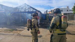 incendio en restaurante de mariscos de mazatlan sinaloa