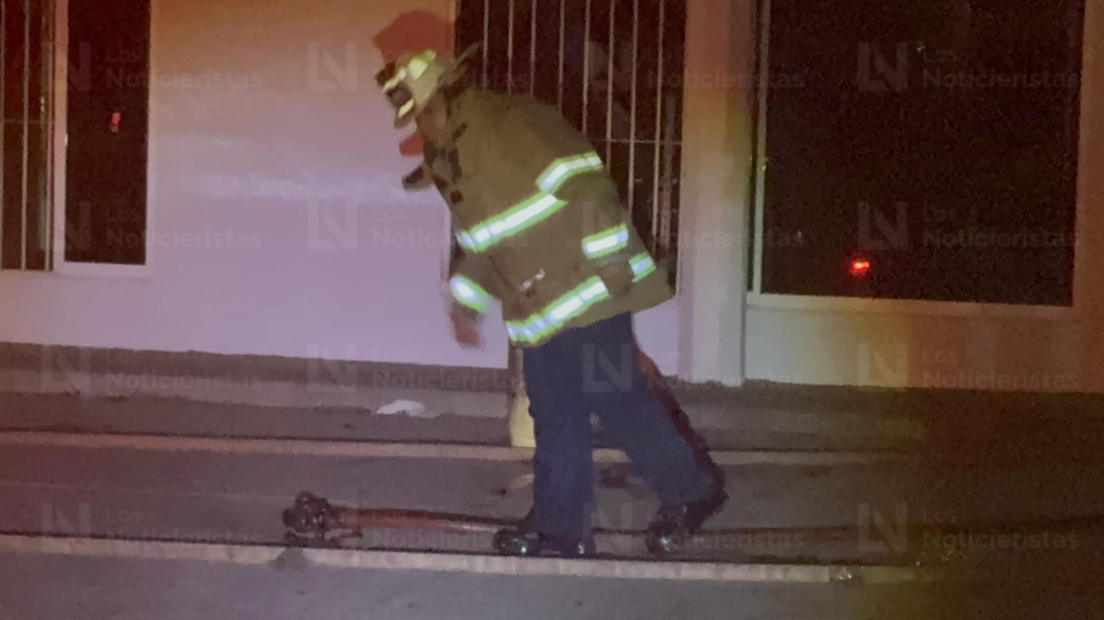 Explota tanque de gas en el Cetis 68 de Los Mochis