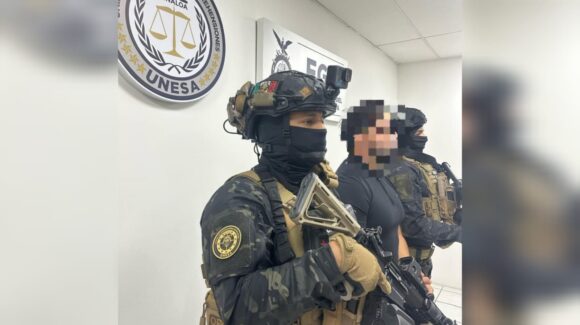 Detiene FGE al influencer Juan Carlos “El Taurus” por tentativa de homicidio calificado, en Culiacán