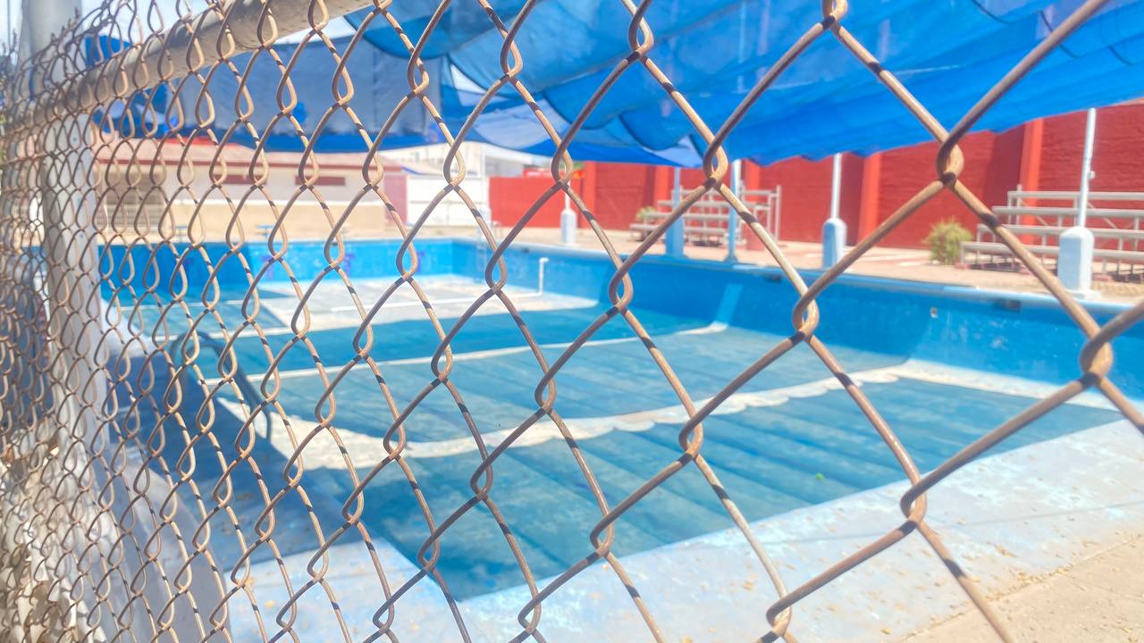 Inhabilitadas albercas públicas del parque Villafañe en Guasave