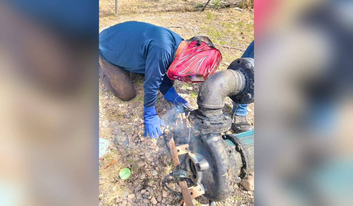 Instalan equipos de bombeo en el cárcamo La Constancia, El Fuerte