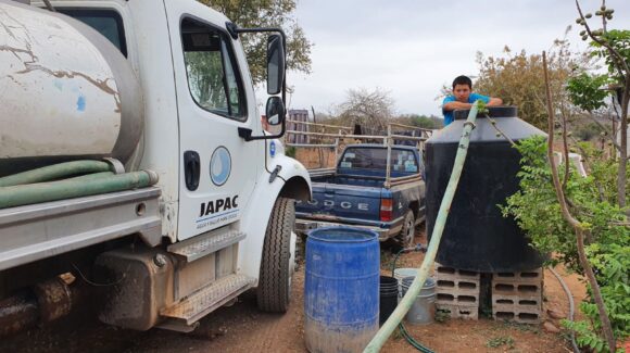 Japac atiende a comunidades rurales ante temporada de estiaje; se benefician a 235 familias de sindicaturas de Culiacán