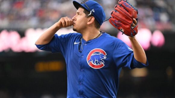 Javier Assad gana en su regreso a MLB con los Cachorros de Chicago