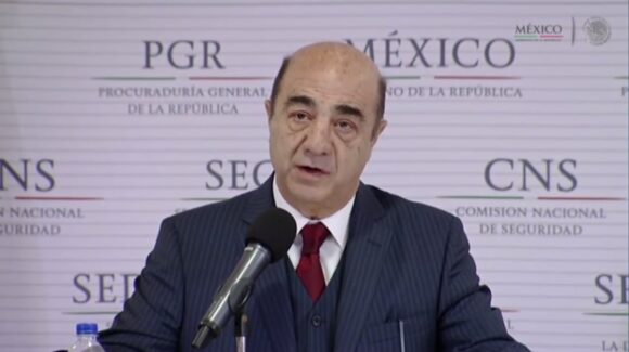 En terapia intensiva: Reportan la hospitalización del exprocurador Murillo Karam, ligado al caso Ayotzinapa