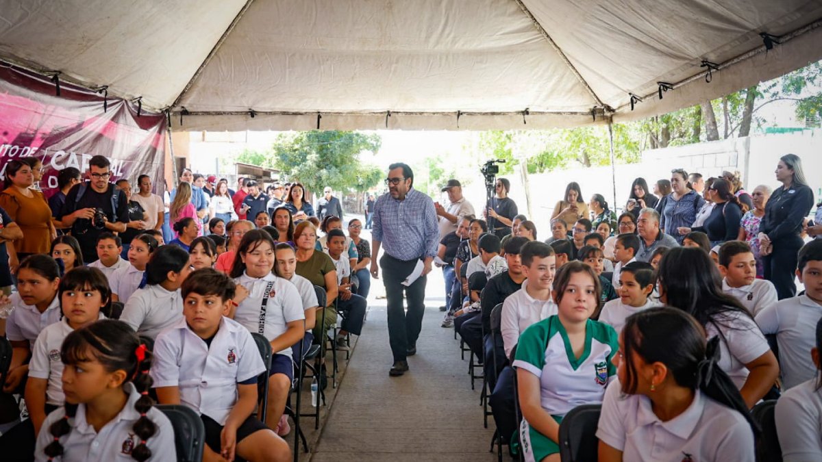 juan de dios gamez mendivil entrega pavimentacion en culiacan alcalde