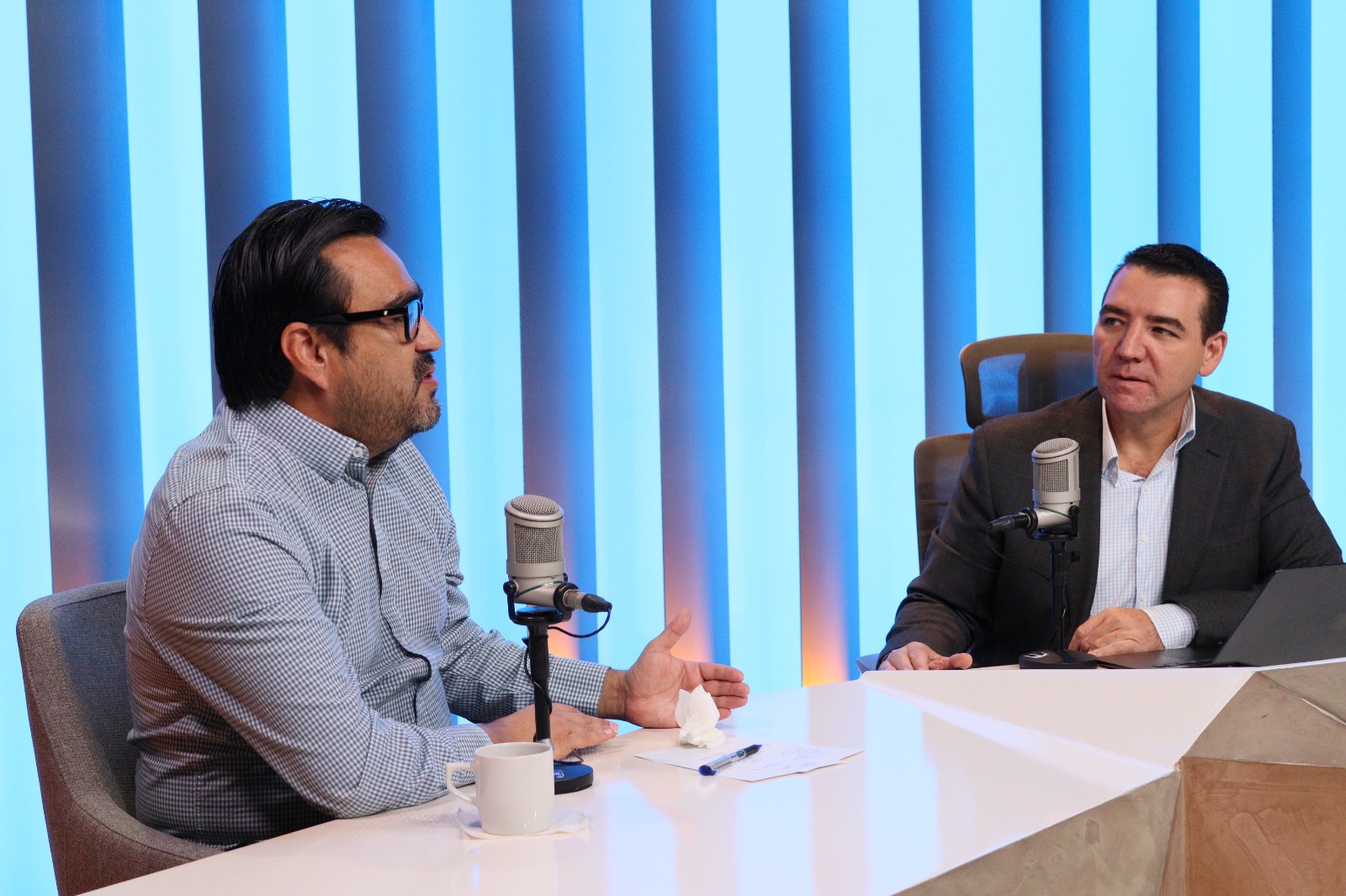 Juan de Dios Gámez en entrevista con Luis Alberto Díaz en Los Noticieristas