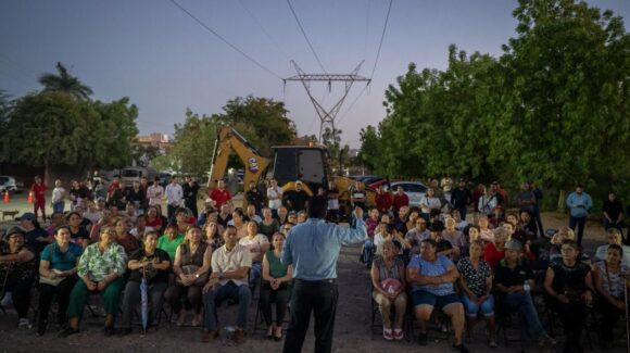 Con inversión de más de 7 mdp, Gámez Mendivil inició construcción de parque lineal en Villa Satélite