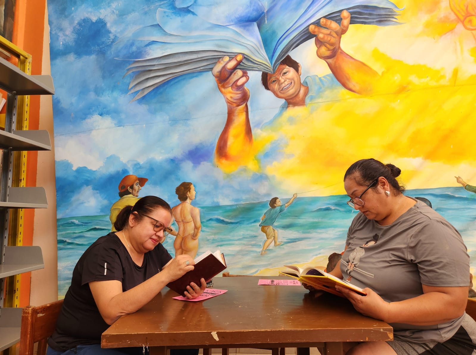 Biblioteca Raúl Cervantes en Guasave