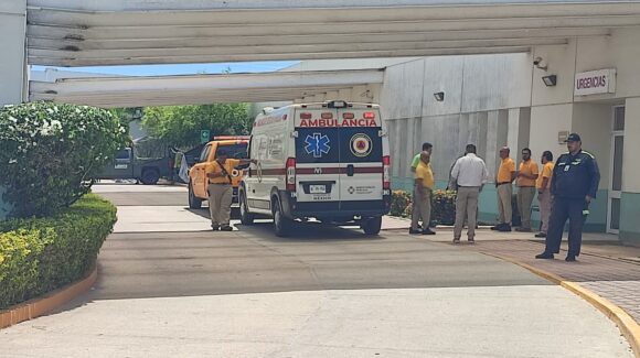 Tras 48 horas internado, el minero Francisco Zapata Nájera es dado de alta del Hospital General de Mazatlán, Sinaloa