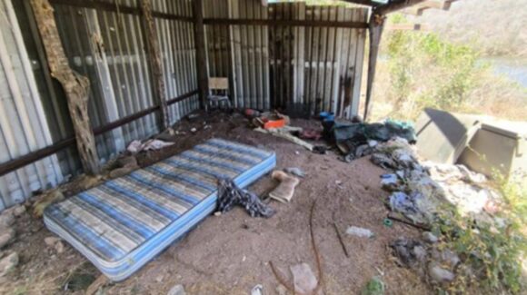 Localiza Ejército campamento armado en Elota, Sinaloa; aseguran armas, cargadores y más de mil cartuchos