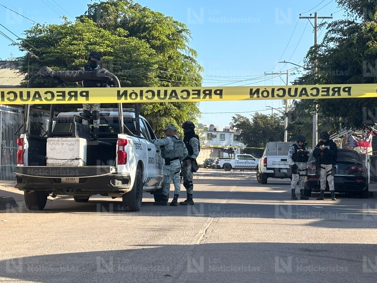 Lugar del atentado en la Lombardo Toledano, en Culiacán
