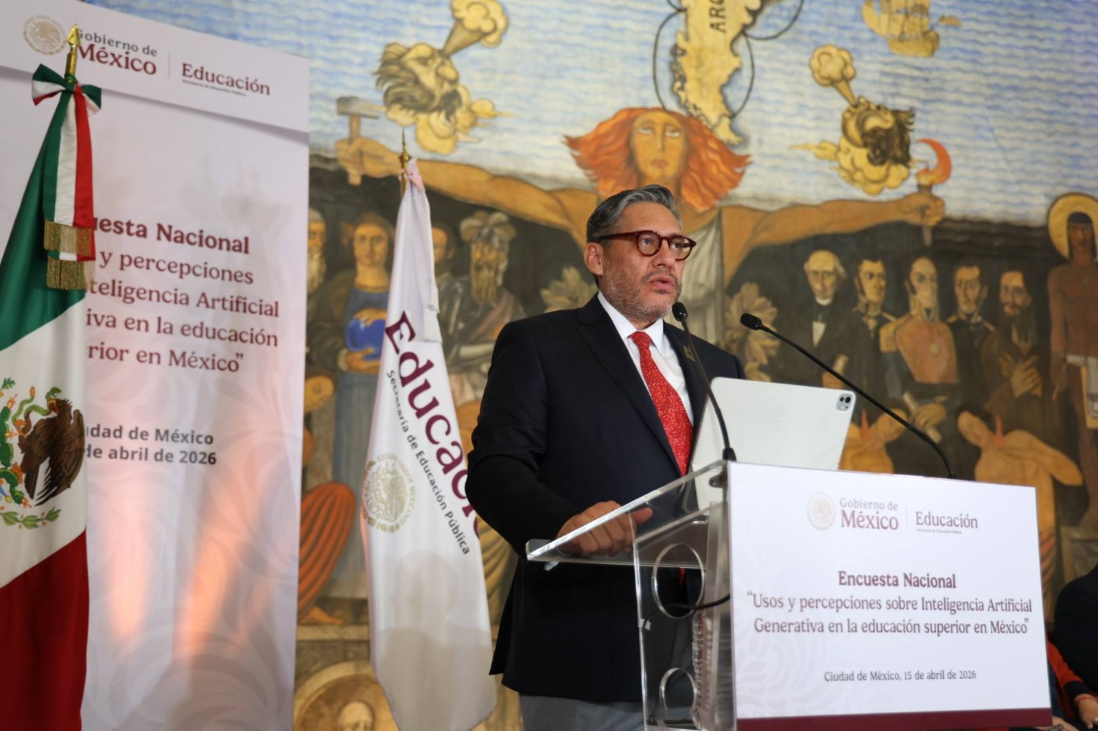 Luis Armando González Placencia