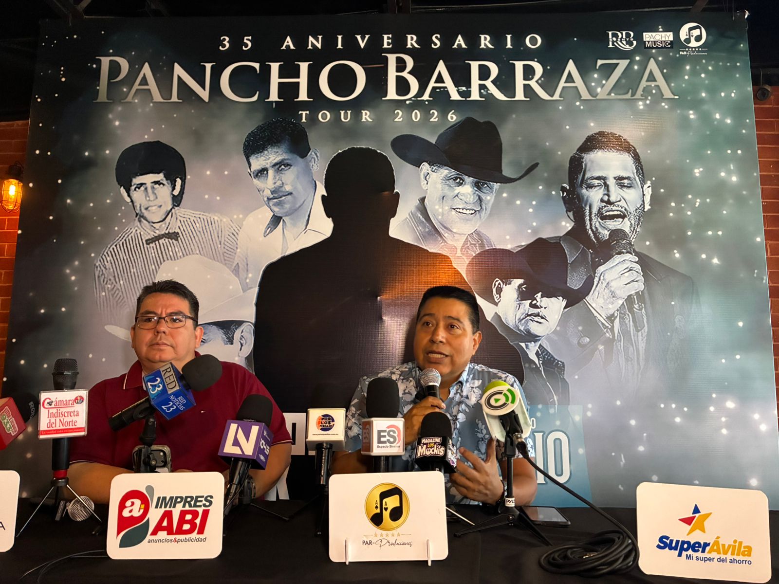 Raúl Zúñiga y , Luis Bojórquez