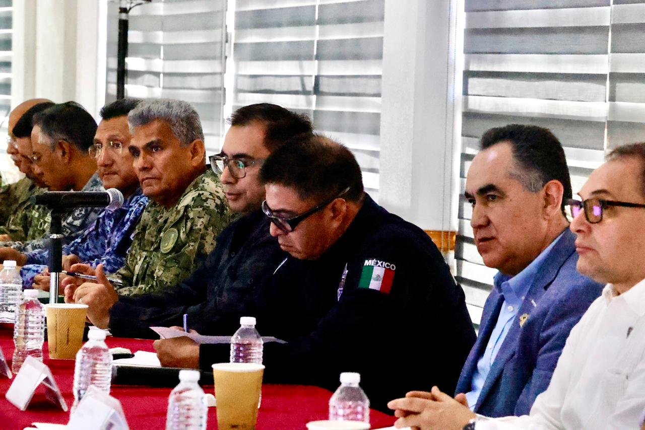 Madueña en reunión con Gabinete de Federal