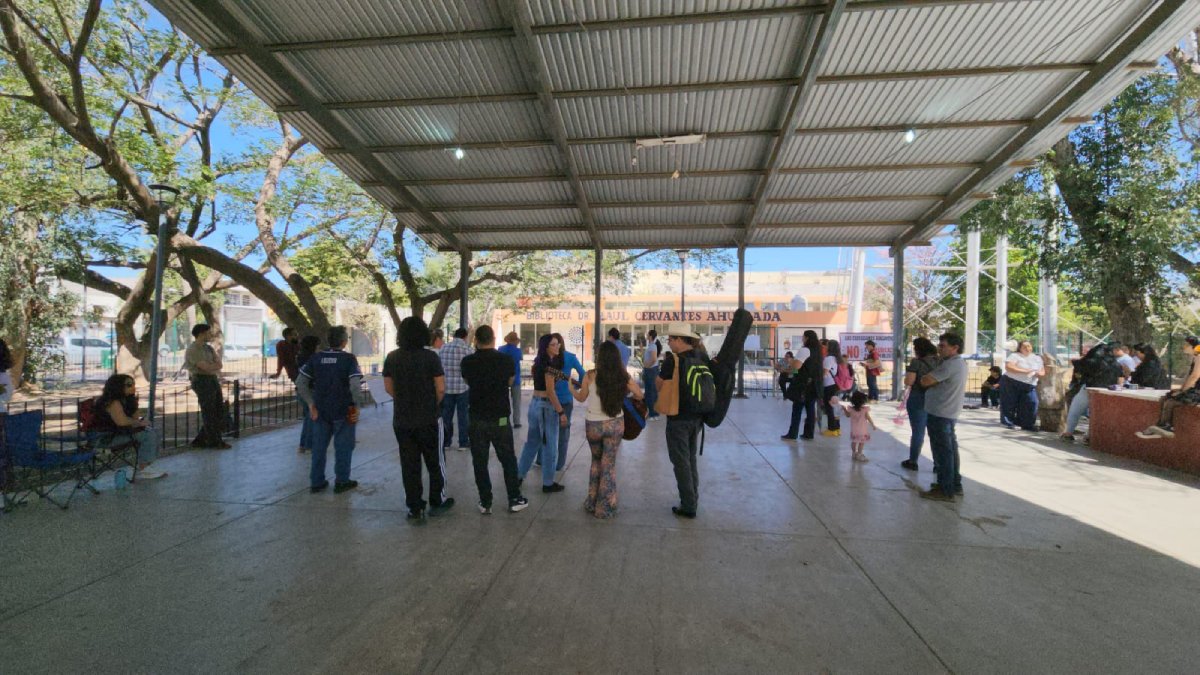 manifestacin cultural rechazan desplazamiento de la biblioteca raul cervantes ahumada en guasave