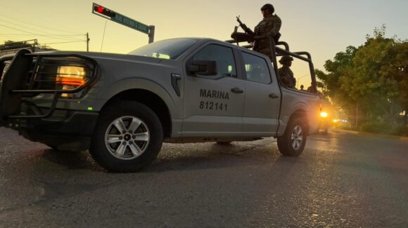 Detienen a elemento de la Marina tras realizar disparos en el Faro de Mazatlán, Sinaloa
