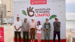 mazatlan se pone manos a la obra con la limpieza de playas