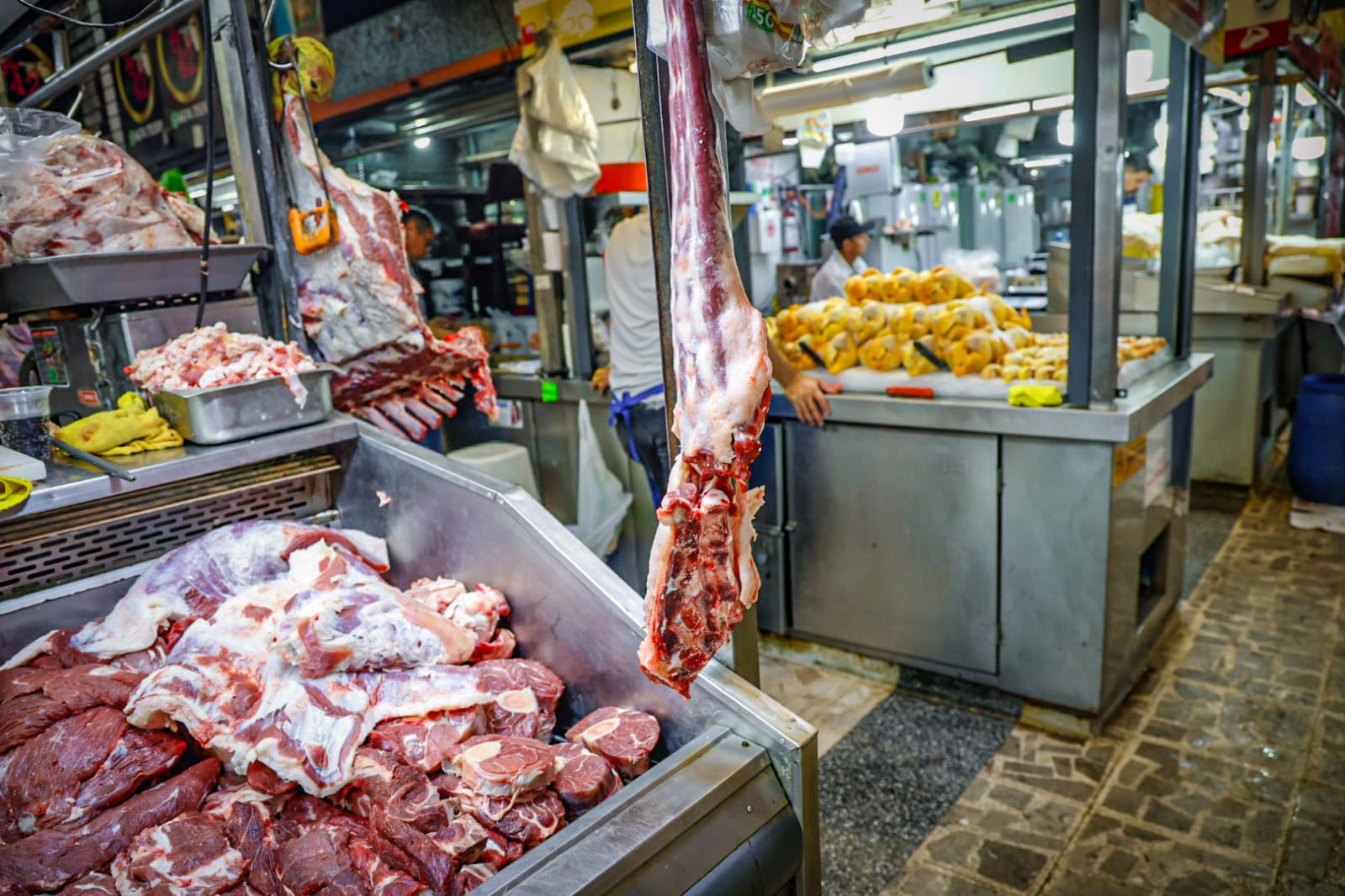 Carnicería en el mercado Garmendia