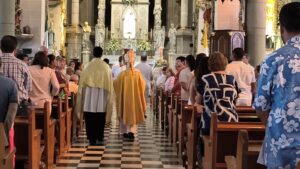 Misa de Domingo de Pascua en Mazatlán