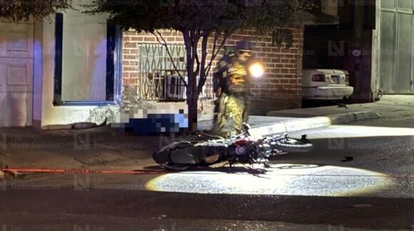 Noveno homicidio del día: ejecutan a balazos a un joven motociclista en la colonia Lázaro Cárdenas, en Culiacán